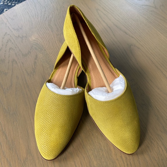 Madewell Shoes - Madewell D’Orsay Flats in Snake Embossed Suede